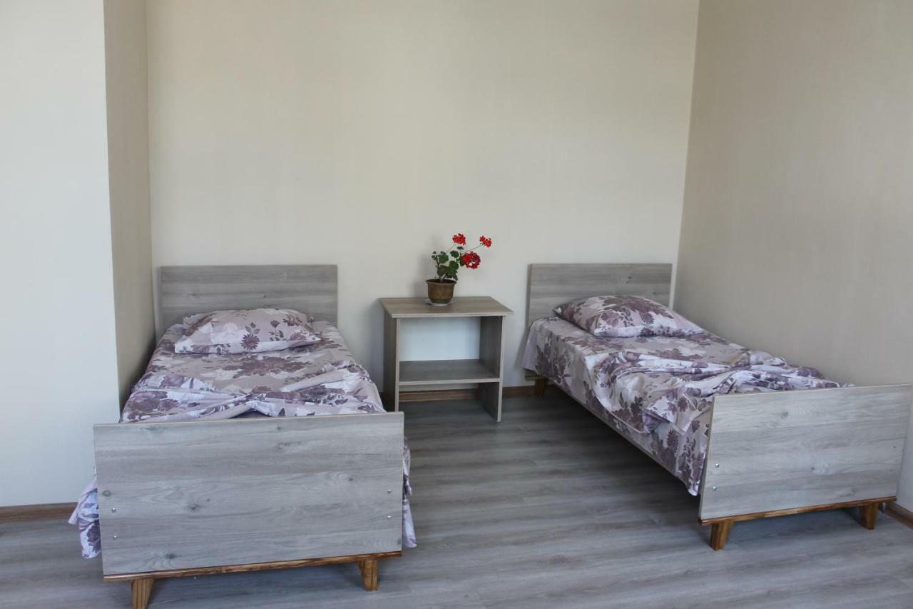 Iren Apartment Batoemi Buitenkant foto