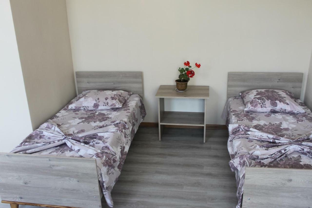 Iren Apartment Batoemi Buitenkant foto